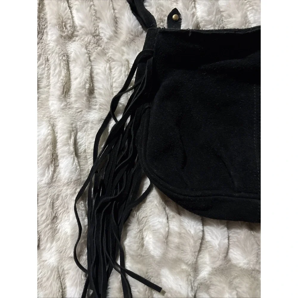 Mossimo Crossbody Black Leather Fringe Small Bag Boho Festival Hippie Zippered
